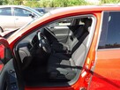 Volkswagen Golf - 8