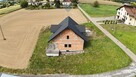 Przestronny dom do wykończenia  na dużej działce. - 16