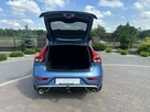 Volvo V40 - 16