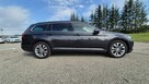 Volkswagen Passat - 4
