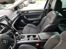 Renault Megane E-Tech Hybrid - 11