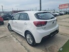 Kia Rio - 7