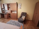 Fajny pokój dla studentki lub uczennicy - 11