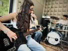 Nauka śpiewu, gry na gitarze, pianinie, perkusji - 6