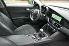 Alfa Romeo Giulia 2.2d Manual 2018r. jak NOWA 31tkm DNA NAVi Skóra LED Polecam - 11