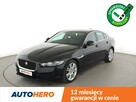 Jaguar XE niski przebieg skóra navi virtual cocpit klima auto el fotele