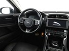 Jaguar XE niski przebieg skóra navi virtual cocpit klima auto el fotele - 16