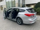 Ford Focus ST Line - 16