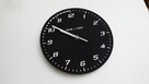 Zegar ścienny stylizowany na obrotomierz - 2