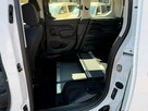 Opel Combo Life Niepełnosprawnych inwalida Rampa 32105 km Model 2022 - 16