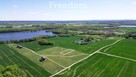 Działka nad jeziorem z warunkami zabudowy - 2