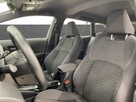 Toyota Corolla 1.8 Hybrid Comfort Kombi - 12