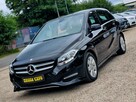 Mercedes B 180 LIFT LED Serwis Navi Parktronic Climatronic Bluetooth Gwarancja