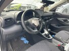 Toyota Yaris Salon PL Kamera Czujniki park. - 11