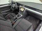 Volkswagen Passat Variant 2.0Tdi * navi * kamera * model 2019 - 10