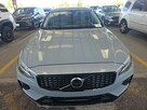 Volvo S60 Bogata wersja wyposażenia / AWD / niski przebieg - 2