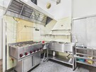 Bydynek gastronomiczny z pokojami - Rowy - 11