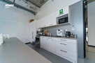 Nowoczesna siedziba firmy 360 m² i parking - 14