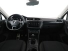 Volkswagen Tiguan klima auto navi kamera i czujniki parkowania hak - 15