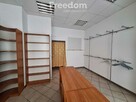 Mały lokal użytkowy w bardzo dobrej lokalizacji - 2