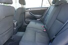 Toyota Avensis zarejestrowany, ubezpieczony - 10
