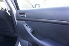 Toyota Avensis zarejestrowany, ubezpieczony - 15