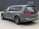 Chrysler Pacifica - 8