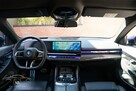 BMW 550 Salon PL | Gwarancja fabryczna | FV 23% | M Sport Pro | Harman Kardon - 9