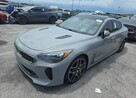 Kia Stinger Najwyższa wersja wyposażenia GT2 / niski przebieg