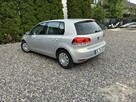 Volkswagen Golf - 6