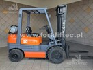 Wózek Widłowy TOYOTA 6FG30 Przesuw boczny TOYOTA 6FGF30