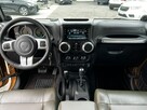 Jeep Wrangler Unlimited 3.8 Sahara 70th Anniversary Edition - 9