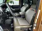 Jeep Wrangler Unlimited 3.8 Sahara 70th Anniversary Edition - 10