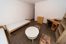 Duży pokój  z balkonem, 20 m2 - Zana 50