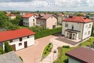 Wyjątkowy dom z gotowym ogrodem i garażem - 3