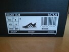 Buty sneakersy Adidas Racer TR23 r. 42 26.5cm IG7323 czarne - 2