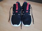 Buty sneakersy Adidas Racer TR23 r. 42 26.5cm IG7323 czarne - 8