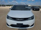 Chrysler Pacifica LIMITED / Bardzo zadbany / niski przebieg - 2