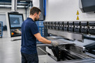 OPERATOR PROG. PRASY KRAW. CNC (Weißenburg-MRMU-PRH-DE)