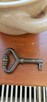 2 klucze meblowe PRL - 2