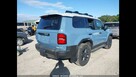 Toyota Land Cruiser Bogata wersja wyposażenia / AWD / niski przebieg - 4