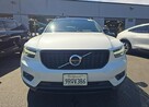 Volvo XC 40 R-Design / AWD / T5 / niski przebieg - 2