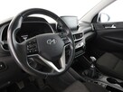 Hyundai Tucson panorama navi kamera manual auto klima grzane fotele - 14