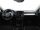 Volvo XC 40 Automat Momentum Navi Tempomat Grzana Kierownica Fotele Kamera LED - 15