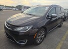 Chrysler Pacifica LIMITED / Benzyna / niski przebieg