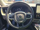Volvo XC 60 Najwyższa wersja wyposażenia ULTRA / AWD / B5 - 7