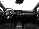 Mercedes A 180 automat virtual navi kamera grzane fotele full led - 15
