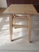 Taborety drewniane jasne, 2 szt., do sprzedania - 4