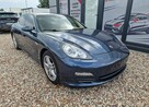Porsche Panamera - 4