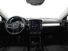 Volvo XC 40 4x4 automat full LED skóra navi kamera virtual auto klima - 15